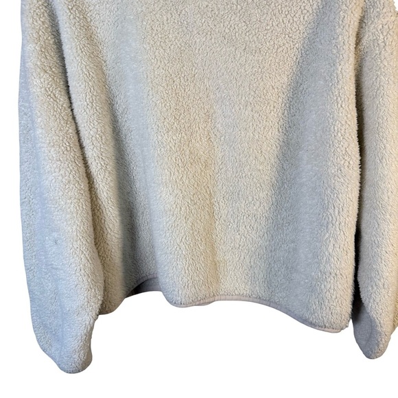 H&M Cream Teddy Fleece Textured Fabric Cropped Oversized Size M Cozy Neutral - Picture 11 of 13